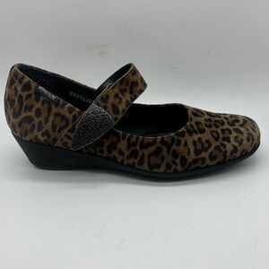 Mephisto Kimona Leopard Print Mary Jane Wedge Shoes Size 8.5 Air Jet Insole